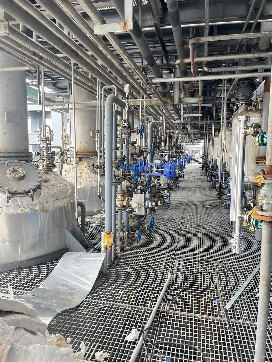 某工厂智能化基础设施项目现场照片